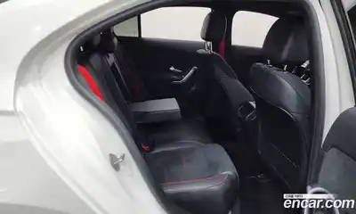 Mercedes-Benz A-Class 2023 2.0 Автомат в Москве № 822713, миниатюра 12