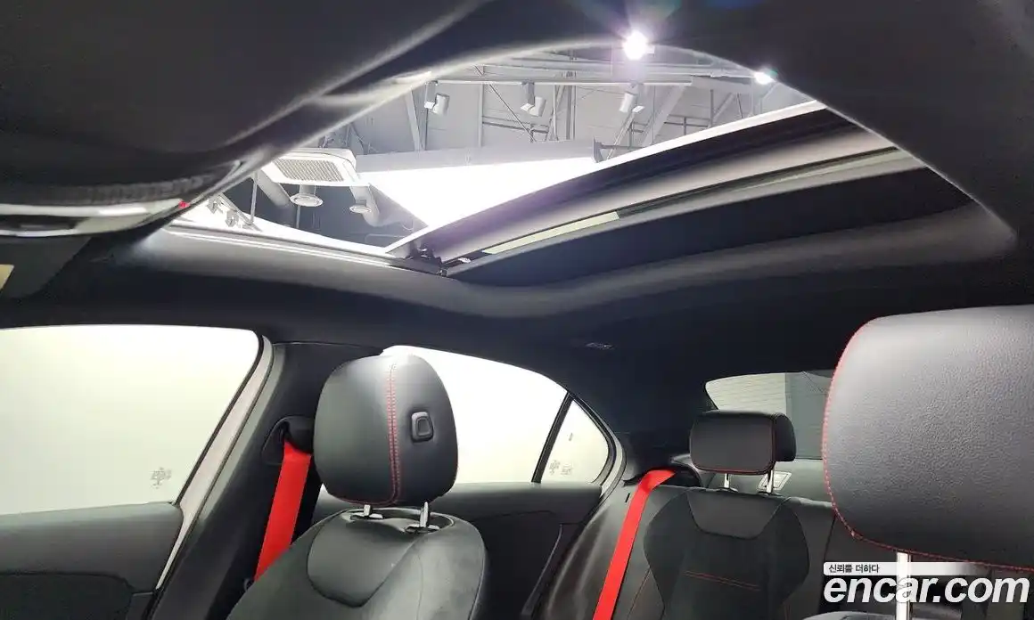 Mercedes-Benz A-Class 2023 2.0 Автомат в Москве № 822713, фото 19