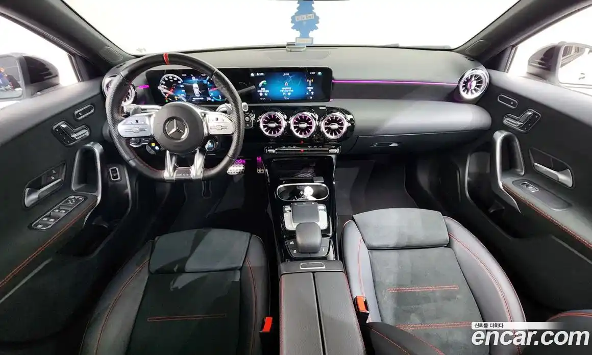 Mercedes-Benz A-Class 2023 2.0 Автомат в Москве № 822713, фото 7