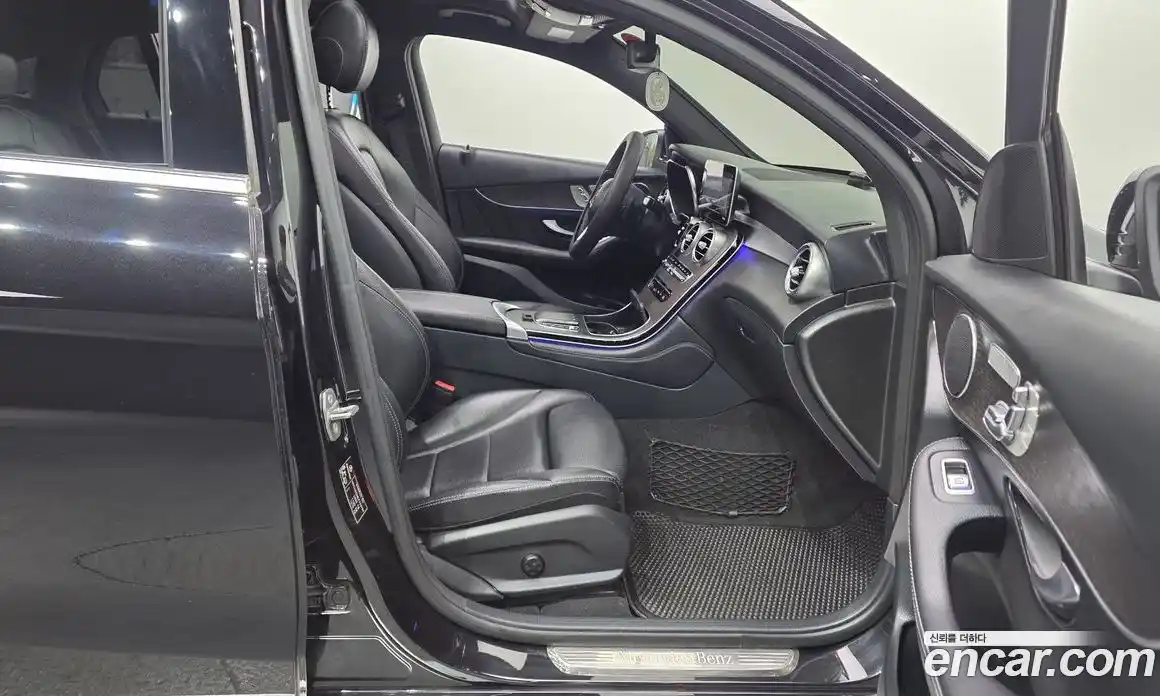 Mercedes-Benz GLC-Class 2020 2.0 Автомат в Москве № 822796, фото 11