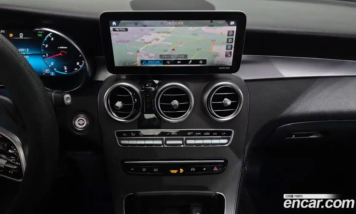 Mercedes-Benz GLC-Class 2020 2.0 Автомат в Москве № 822796, фото 14