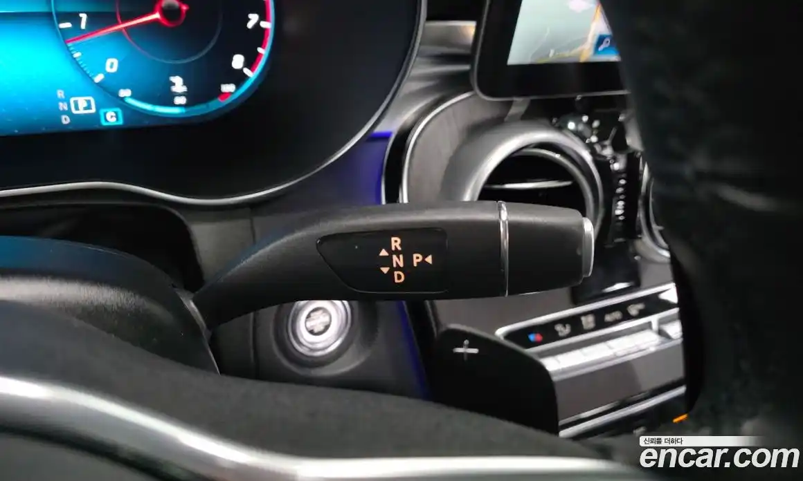 Mercedes-Benz GLC-Class 2020 2.0 Автомат в Москве № 822796, фото 9