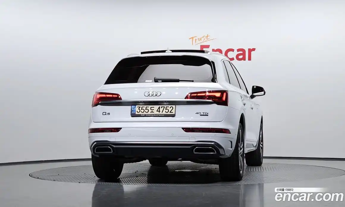 Audi Q5 2022 2.0 Автомат в Москве № 823083, фото 4