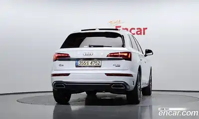 Audi Q5 2022 2.0 Автомат в Москве № 823083, миниатюра 4
