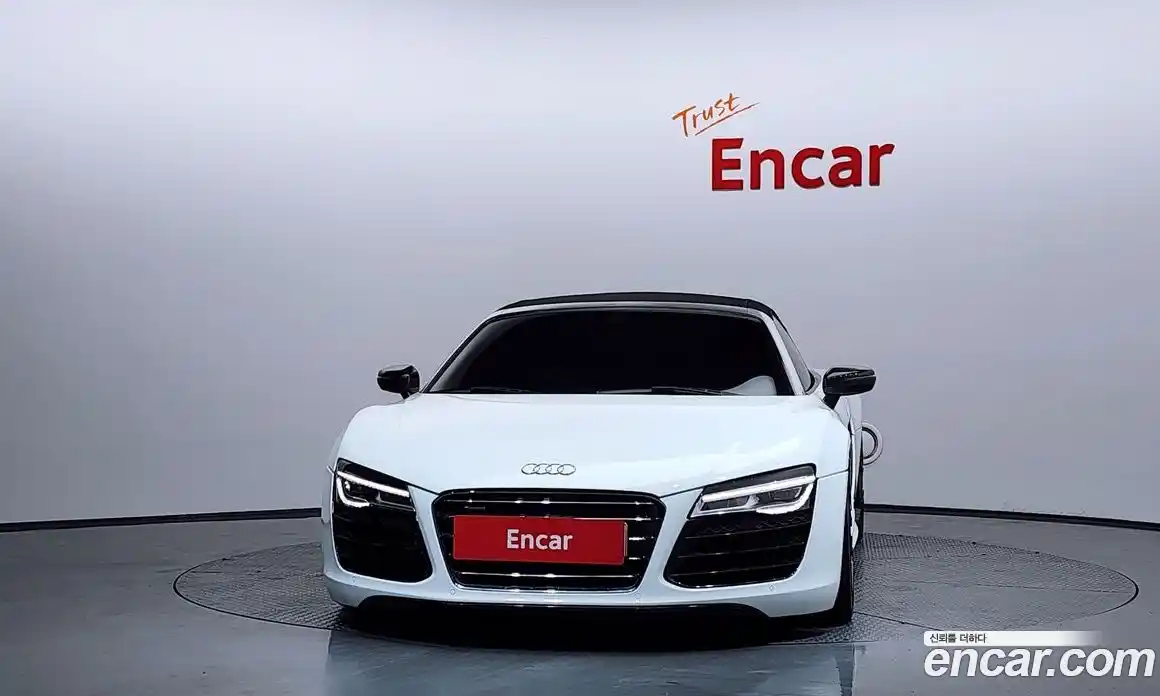 Audi R8 2014 5.2 Автомат в Москве № 823482, фото 3