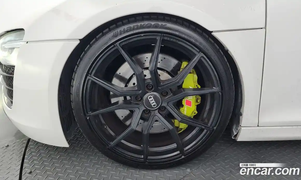 Audi R8 2014 5.2 Автомат в Москве № 823482, фото 5