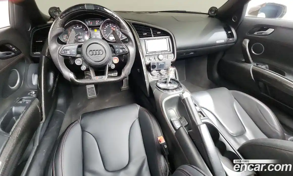 Audi R8 2014 5.2 Автомат в Москве № 823482, фото 7