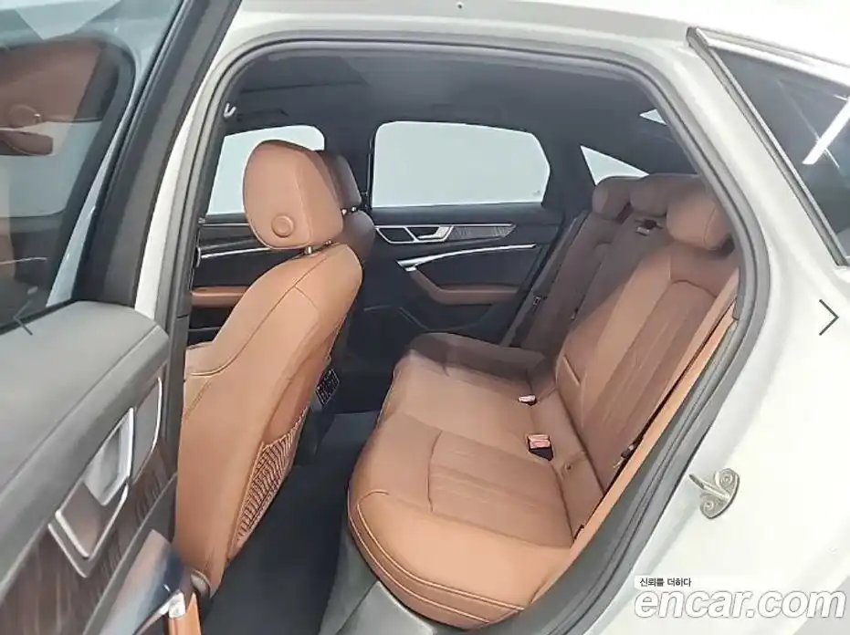 Audi A6 2023 2.0 Автомат в Москве № 823610, фото 12