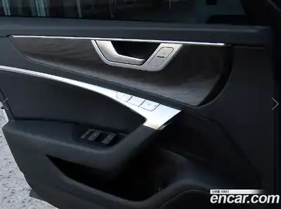 Audi A6 2020 2.0 Автомат в Москве № 823643, миниатюра 12