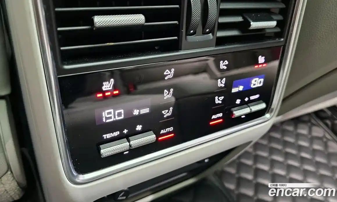 Porsche Cayenne 2023 3.0 Автомат в Москве № 824158, фото 17