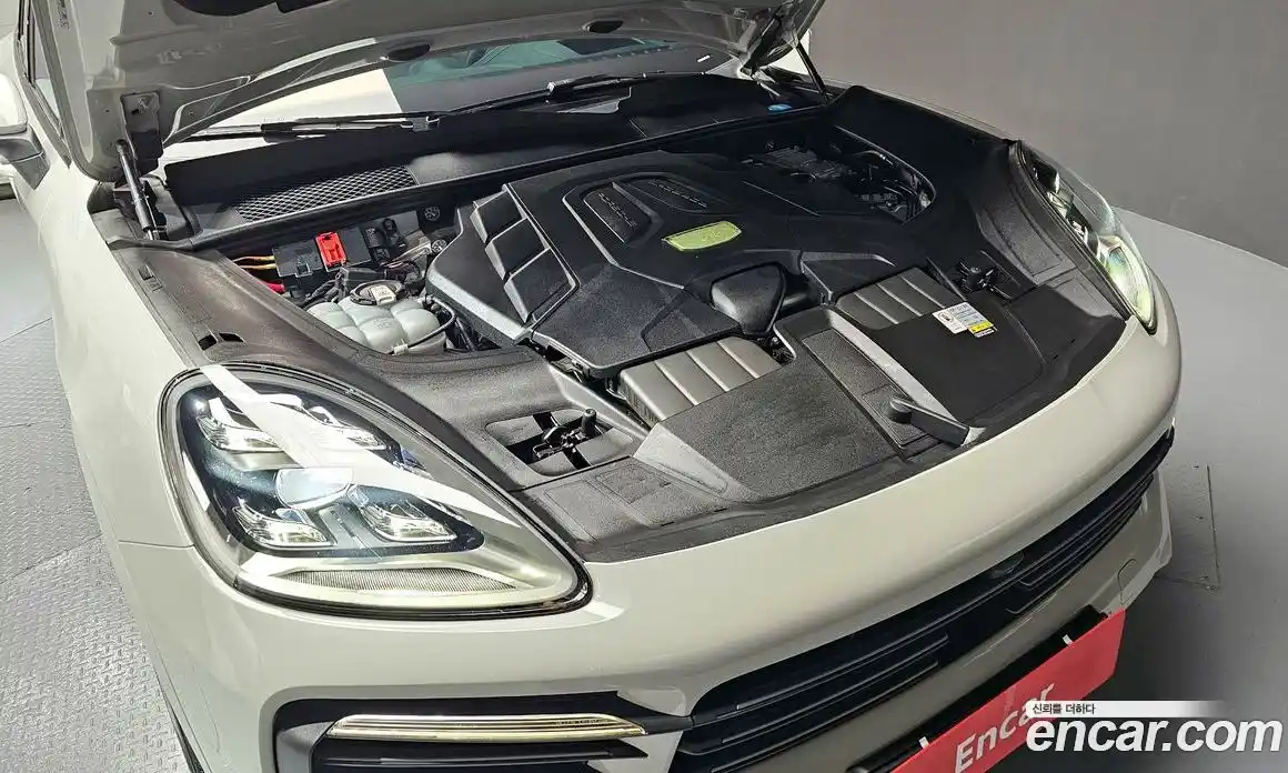 Porsche Cayenne 2023 3.0 Автомат в Москве № 824158, фото 6