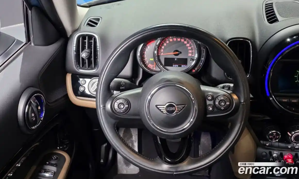 Mini Countryman 2018 1.5 Автомат в Москве № 825305, фото 13