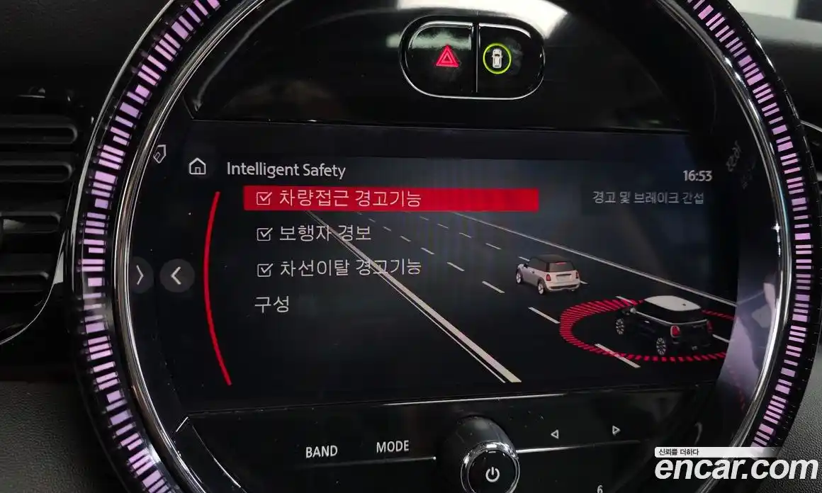 Mini Cooper 2021 1.5 Автомат в Москве № 825335, фото 16