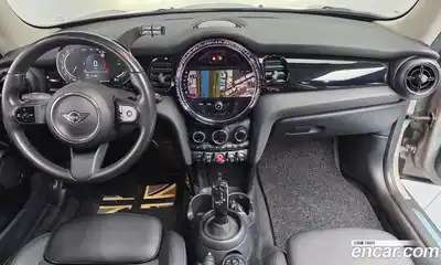 Mini Cooper 2021 1.5 Автомат в Москве № 825335, миниатюра 7