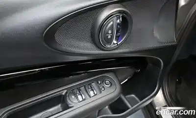 Mini Clubman 2019 2.0 Автомат в Москве № 825345, миниатюра 11