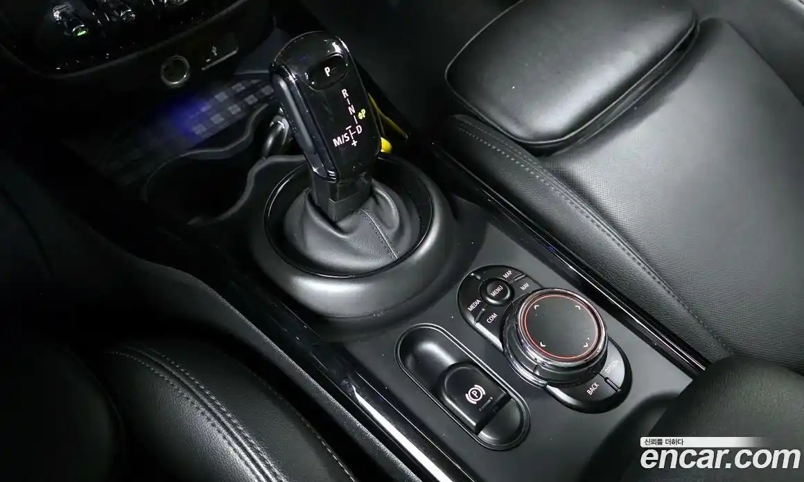 Mini Clubman 2019 2.0 Автомат в Москве № 825345, фото 9