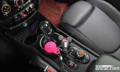 Mini Clubman 2019 2.0 Автомат в Москве № 825371, миниатюра 9