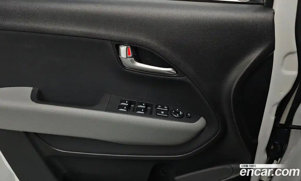 Kia Ray 2024 0.1 Автомат в Москве № 127933, фото 17