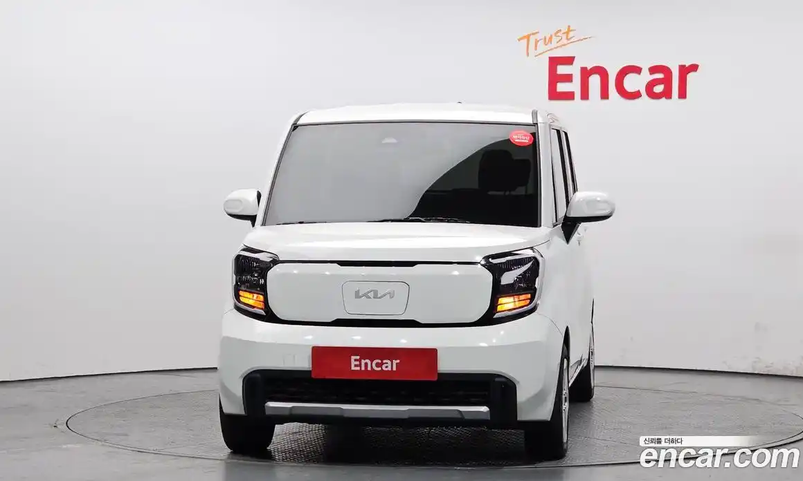 Kia Ray 2024 0.1 Автомат в Москве № 127933, фото 3