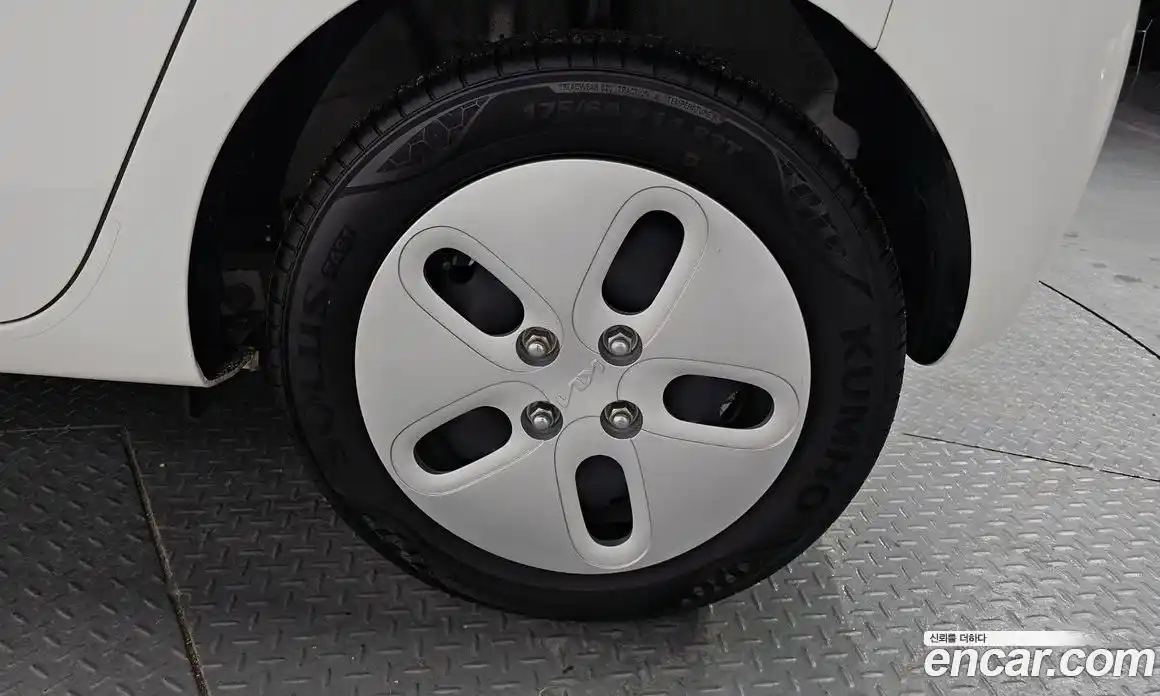 Kia Ray 2024 0.1 Автомат в Москве № 127933, фото 5