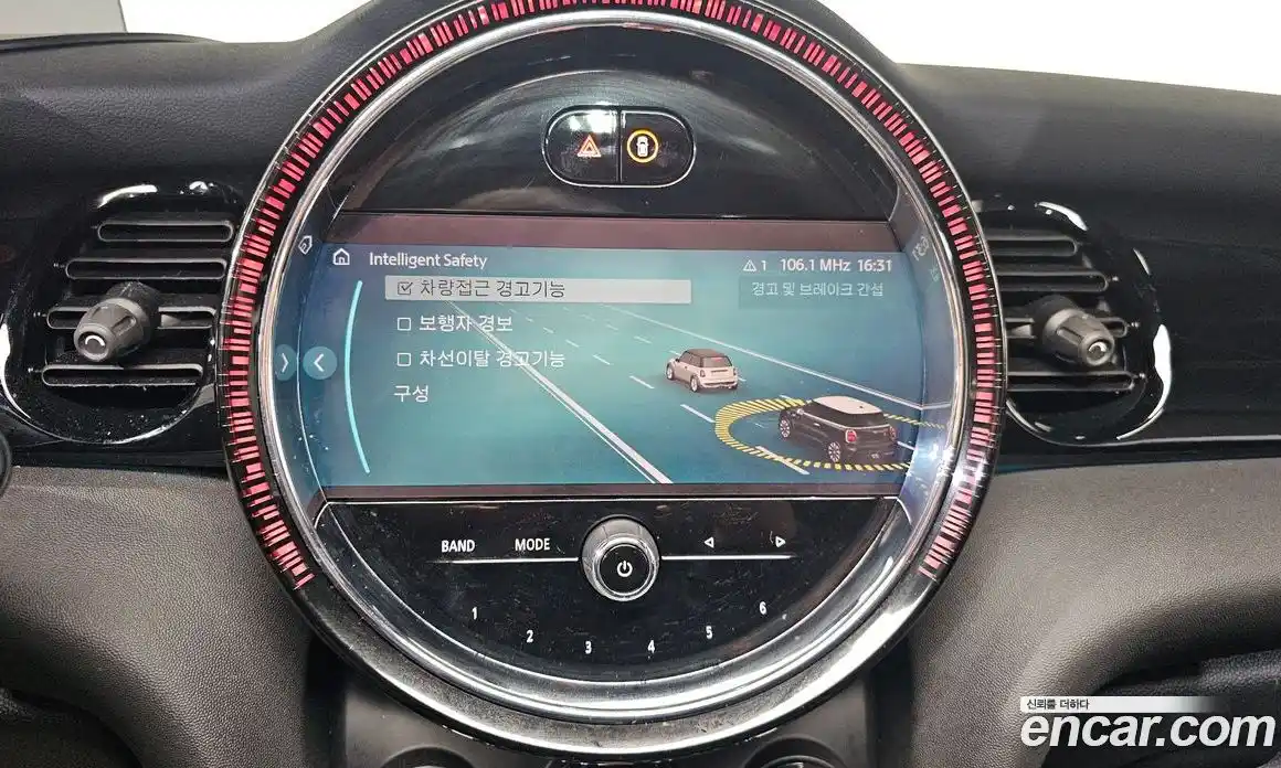 Mini Cooper 2022 2.0 Автомат в Москве № 231472, фото 16