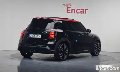 Mini Cooper 2022 2.0 Автомат в Москве № 231472, миниатюра 2