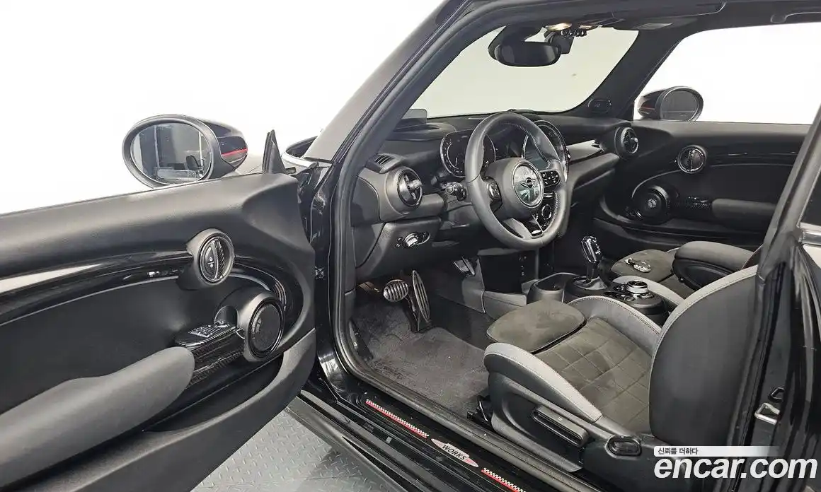 Mini Cooper 2022 2.0 Автомат в Москве № 231472, фото 10