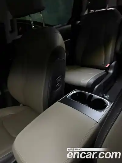 Kia Canival 2024 3.5 гидро в Москве № 4385, миниатюра 6