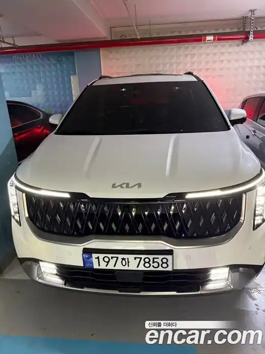 Kia Canival 2024 3.5 гидро в Москве № 4385, фото 8