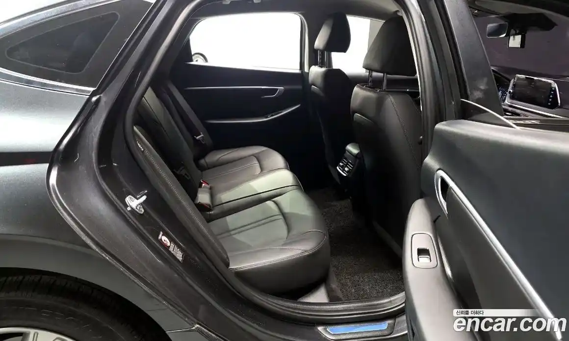 Hyundai Sonata 2019 2.0 Автомат в Москве № 796969, фото 12