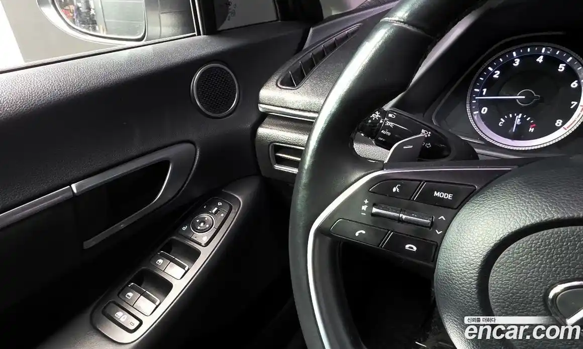 Hyundai Sonata 2019 2.0 Автомат в Москве № 796969, фото 18