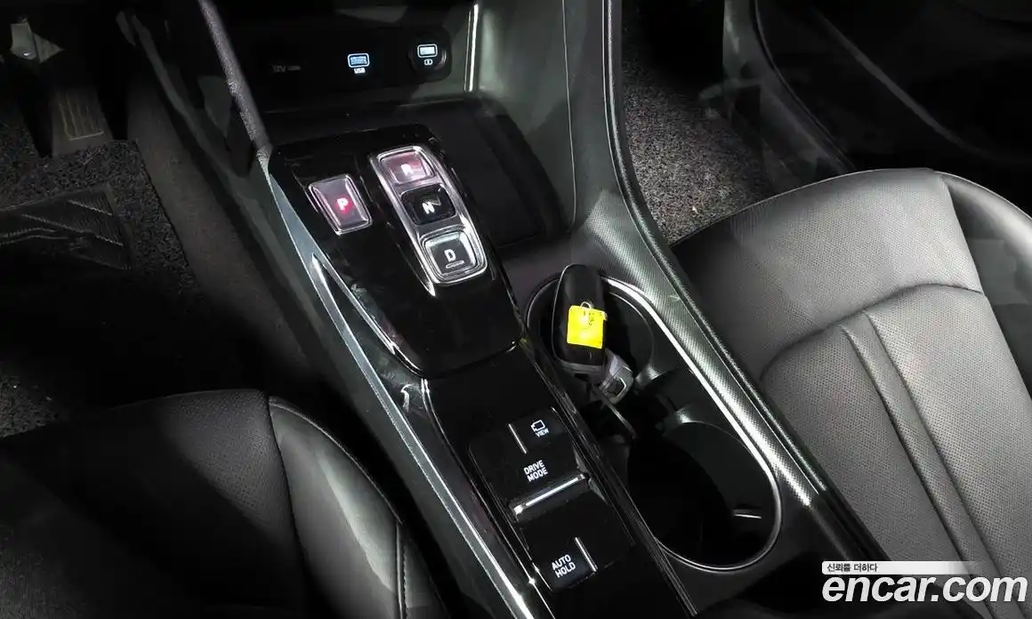 Hyundai Sonata 2019 2.0 Автомат в Москве № 796969, фото 9