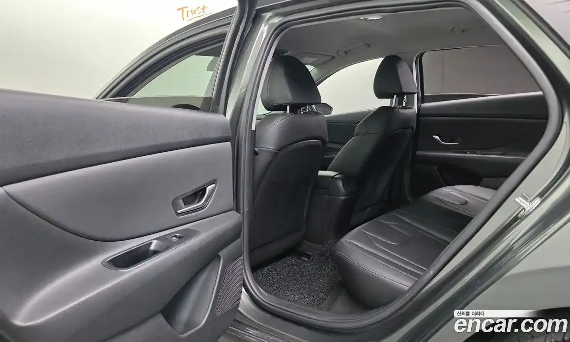 Hyundai Avante 2020 1.6 Автомат в Москве № 796979, фото 18