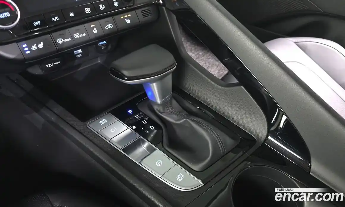 Hyundai Avante 2020 1.6 Автомат в Москве № 796979, фото 9