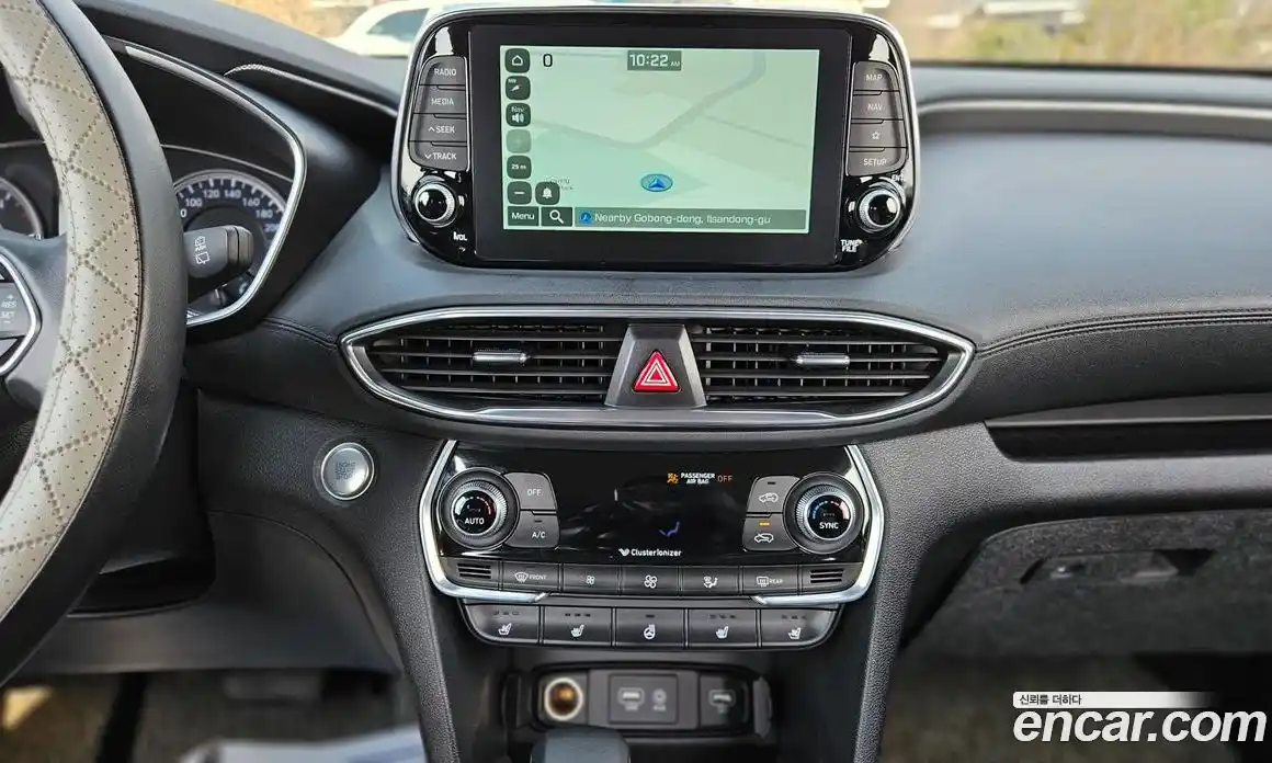 Hyundai Santa Fe 2018 2.0 Автомат в Москве № 797189, фото 14