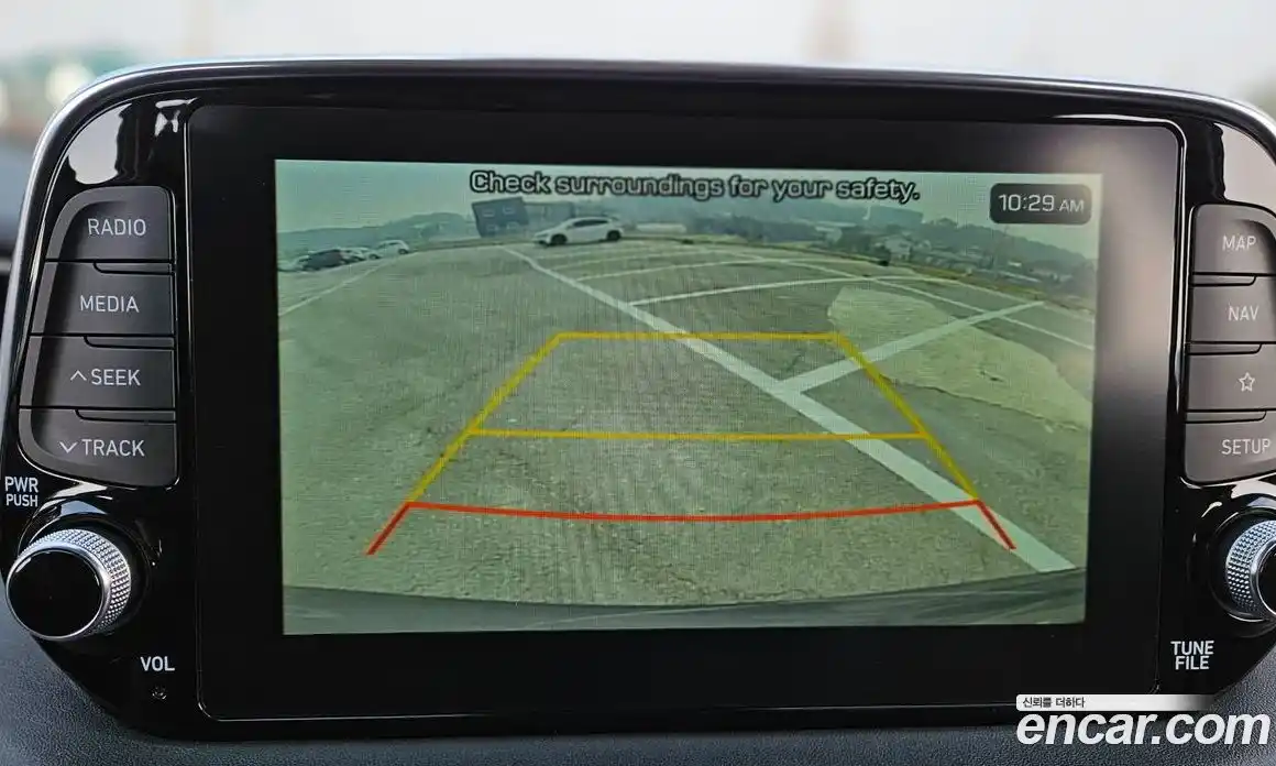 Hyundai Santa Fe 2018 2.0 Автомат в Москве № 797189, фото 15