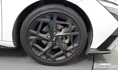 Hyundai Avante 2024 1.6 Автомат в Москве № 797395, миниатюра 5