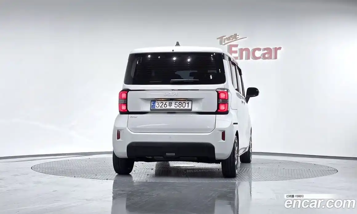 Kia Ray 2023 1.0 Автомат в Москве № 797580, фото 3