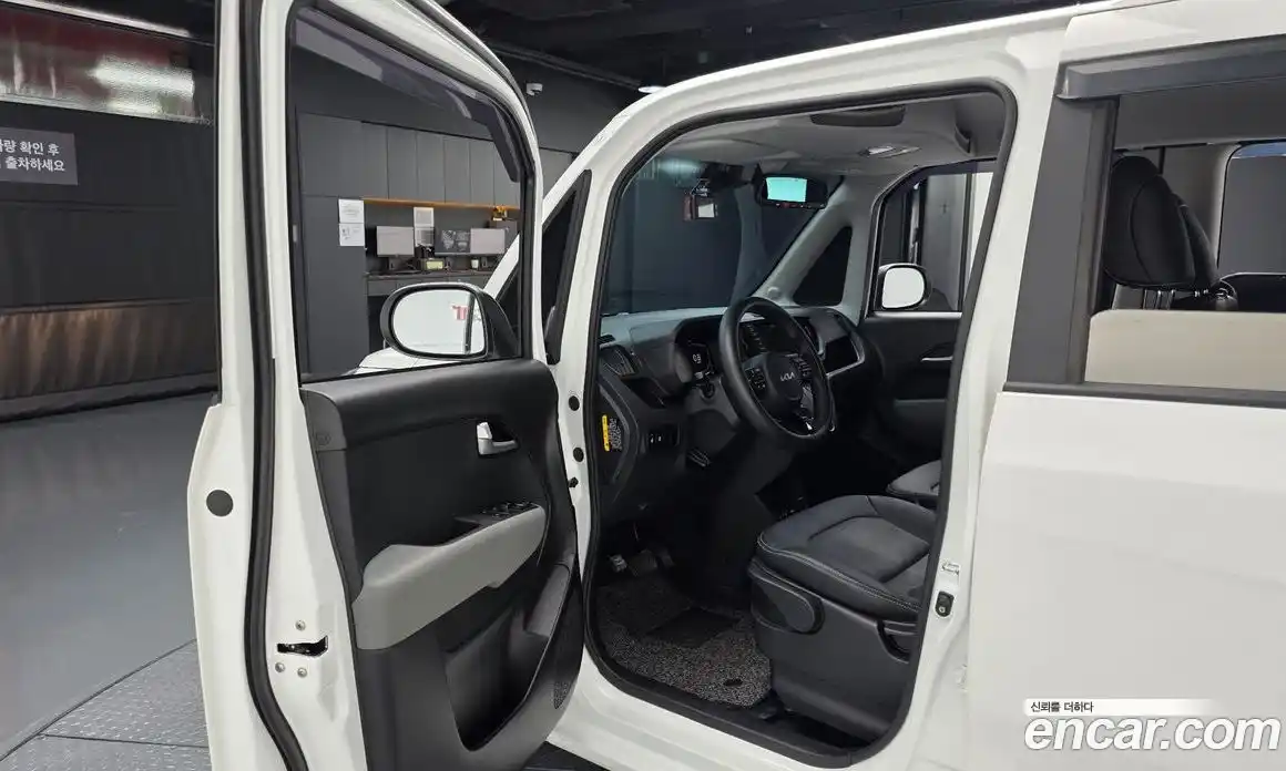 Kia Ray 2023 1.0 Автомат в Москве № 797580, фото 10