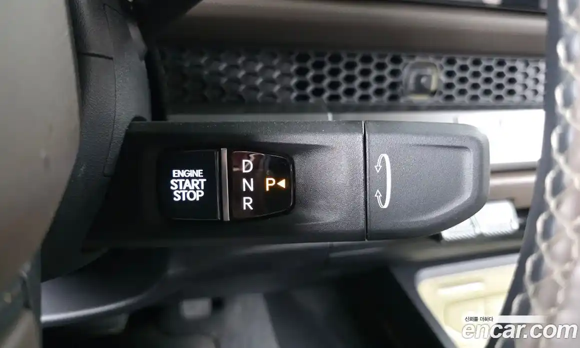 Kia Tasman 2025 2.5 Автомат в Москве № 797688, фото 9