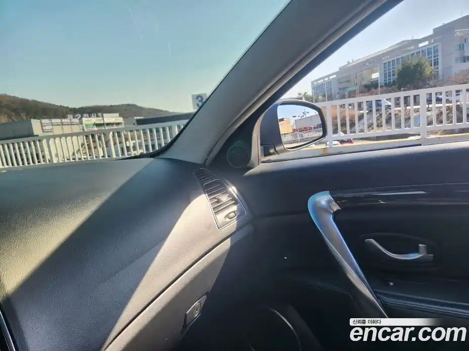 Renault SM7 2011 2.5 Автомат в Москве № 797878, фото 12