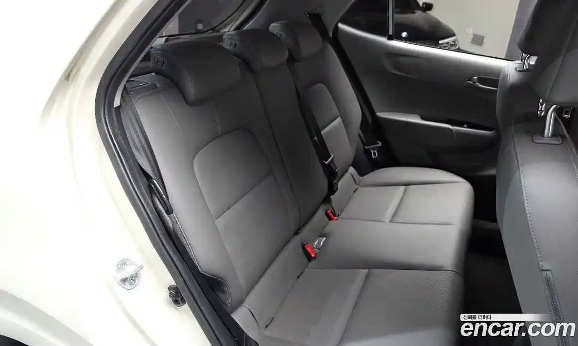 Kia Morning 2019 1.0 Автомат в Москве № 798110, фото 11