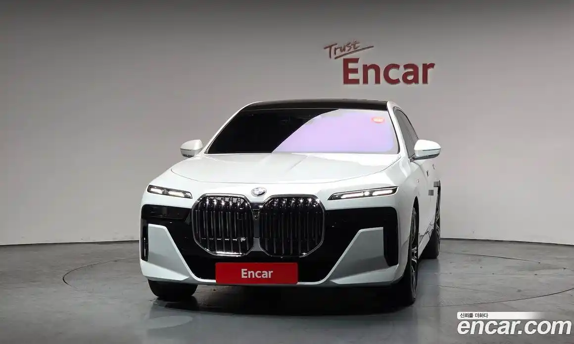 BMW 7-Series 2025 3.0 Автомат в Москве № 798255, фото 3