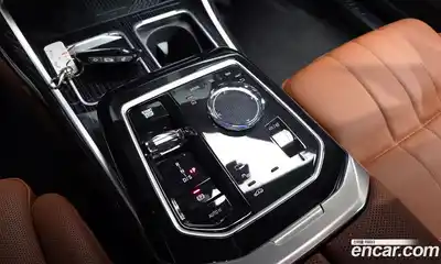 BMW 7-Series 2025 3.0 Автомат в Москве № 798255, миниатюра 9