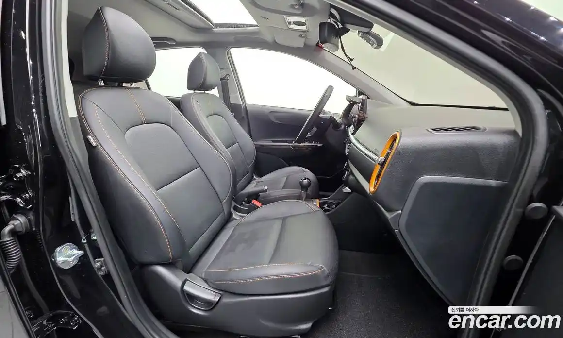 Kia Morning 2022 1.0 Автомат в Москве № 798361, фото 10