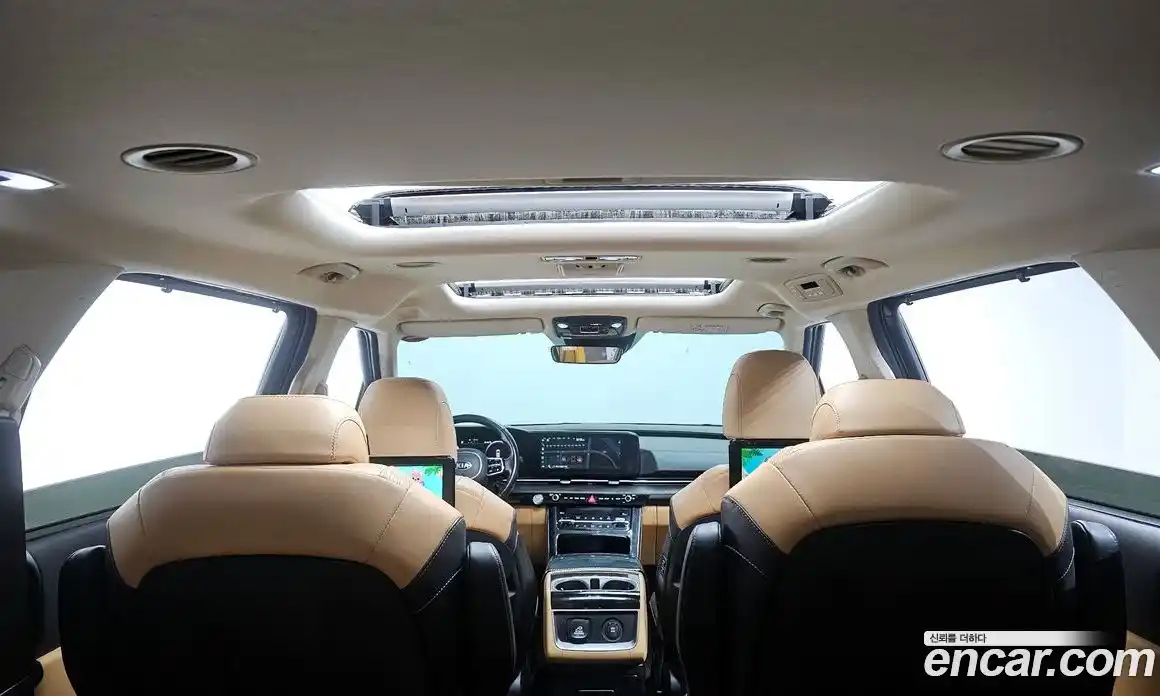 Kia Canival 2020 2.2 Автомат в Москве № 798384, фото 20