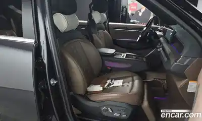 Kia EV9 2023 0.2 Автомат в Москве № 798429, миниатюра 10