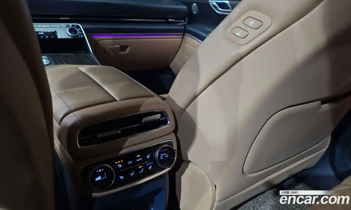 Genesis GV80 2021 3.0 Автомат в Москве № 798714, фото 17