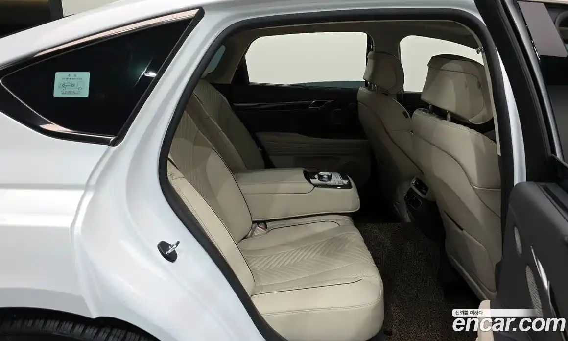 Genesis G80 2023 2.5 Автомат в Москве № 798748, фото 12