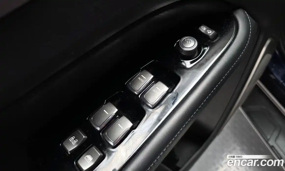 SsangYong Rexton 2017 2.2 Автомат в Москве № 799279, фото 18